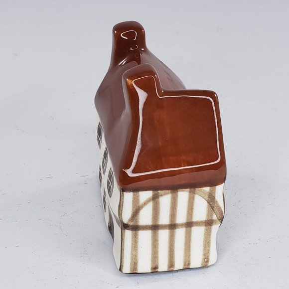 Suffolk Cottage England Miniature House Figurine Around the Corner Hollywood - Picture 3 of 6